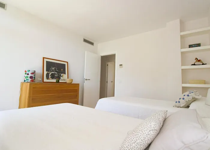 Brisas Del Mar. Edificio Cofisa